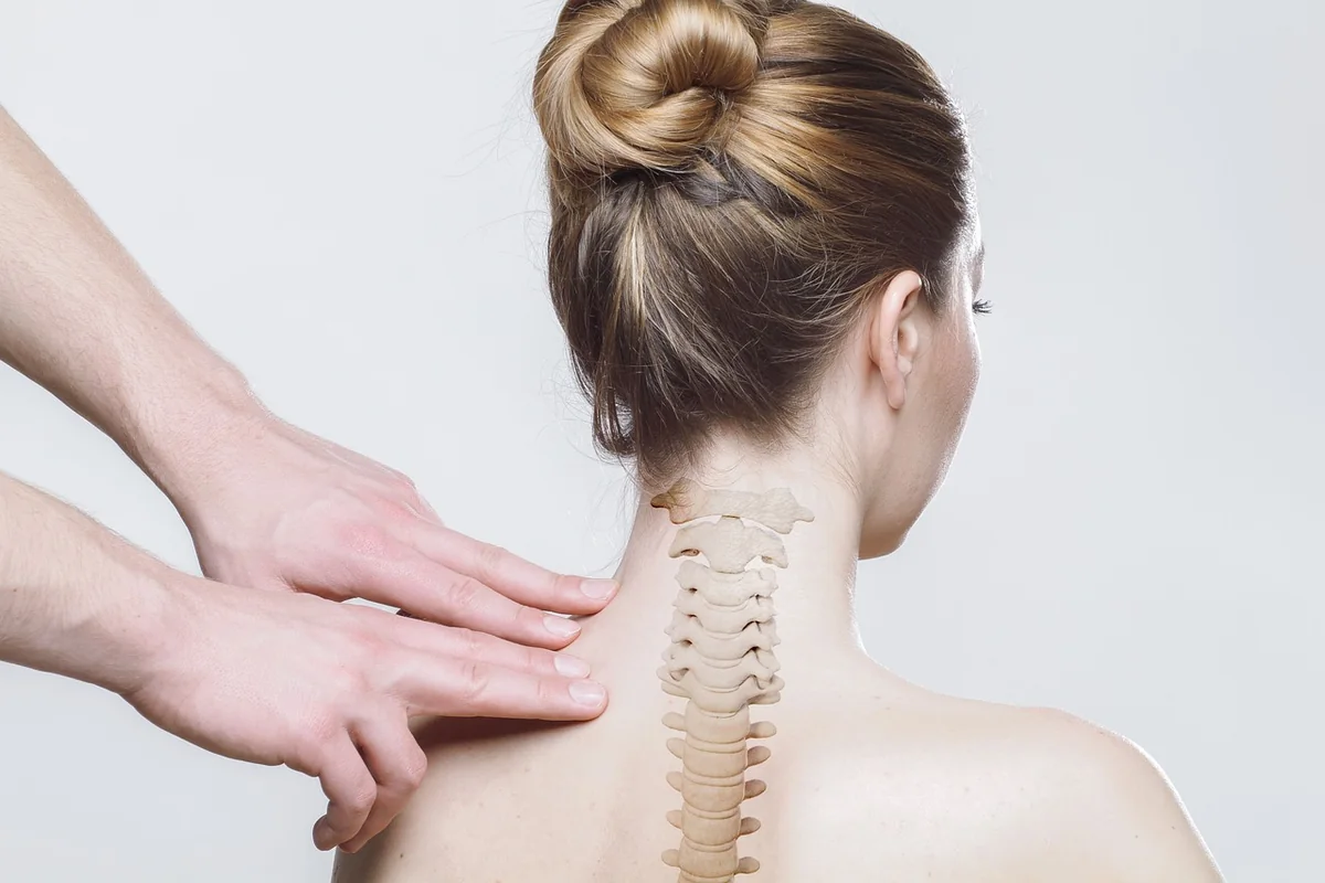 Postür Bozukluğu Nedir, Neden Olur? — pilates bilgilendirme yazısı